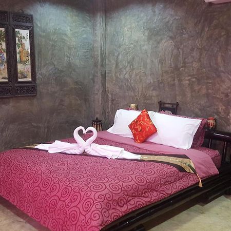 Angels Chambres D'Hotes Rong Sak エクステリア 写真