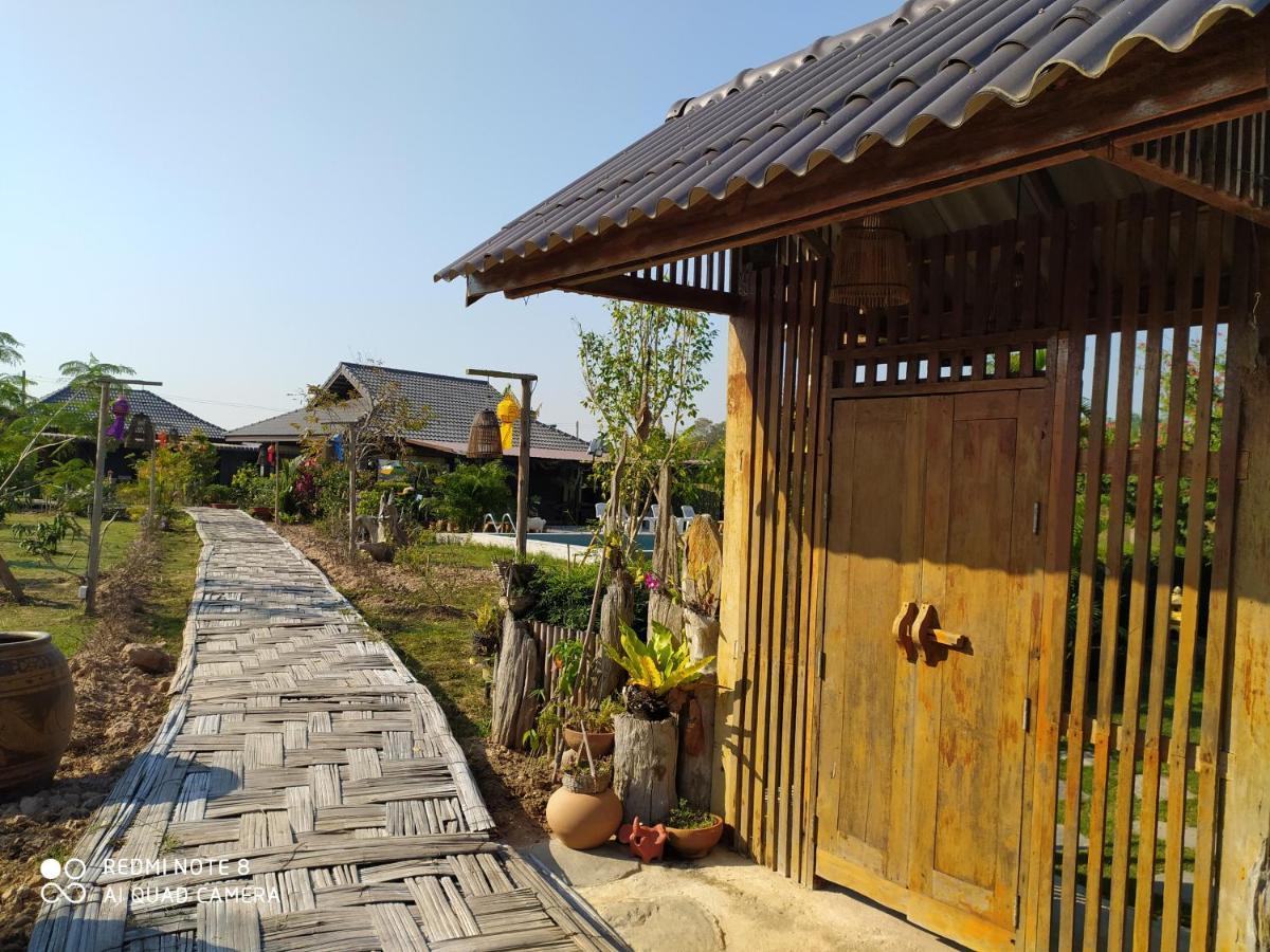Angels Chambres D'Hotes Rong Sak エクステリア 写真